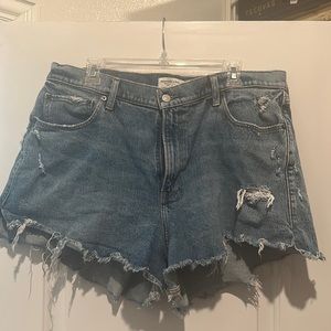 Abercrombie high rise curve love cutoff shorts size 33/16
